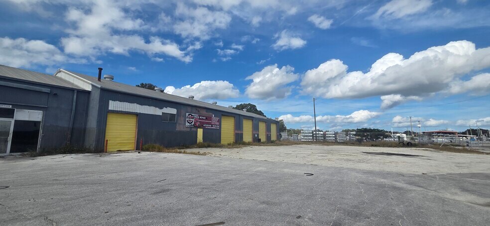 507 Highway 92 E, Auburndale, FL à louer - Photo de l’immeuble – Image 2 sur 6