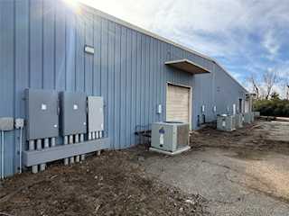 1000 Warmack, Warner, OK à vendre - Photo de l’immeuble – Image 2 sur 18