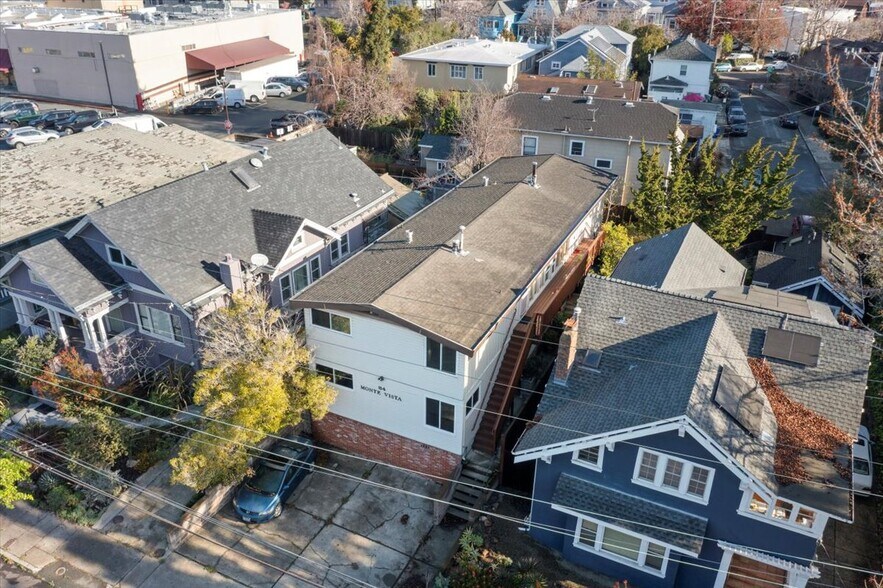 84 Monte Vista Ave, Oakland, CA à vendre - Photo de l’immeuble – Image 3 sur 28
