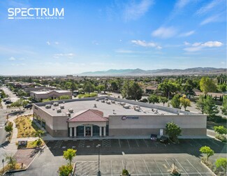 Plus de détails pour 1335 Rancho Vista Blvd, Palmdale, CA - Local commercial à louer
