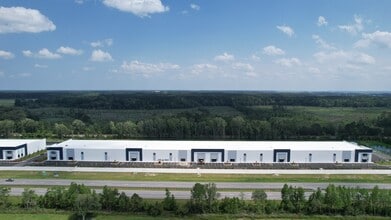 Veterans Parkway, Savannah, GA à louer Photo intérieure– Image 2 sur 5