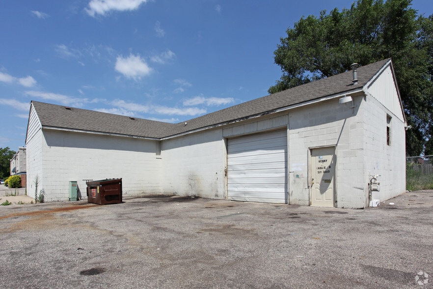 27 Sluyter St SE, Grand Rapids, MI à vendre - Photo principale – Image 1 sur 3