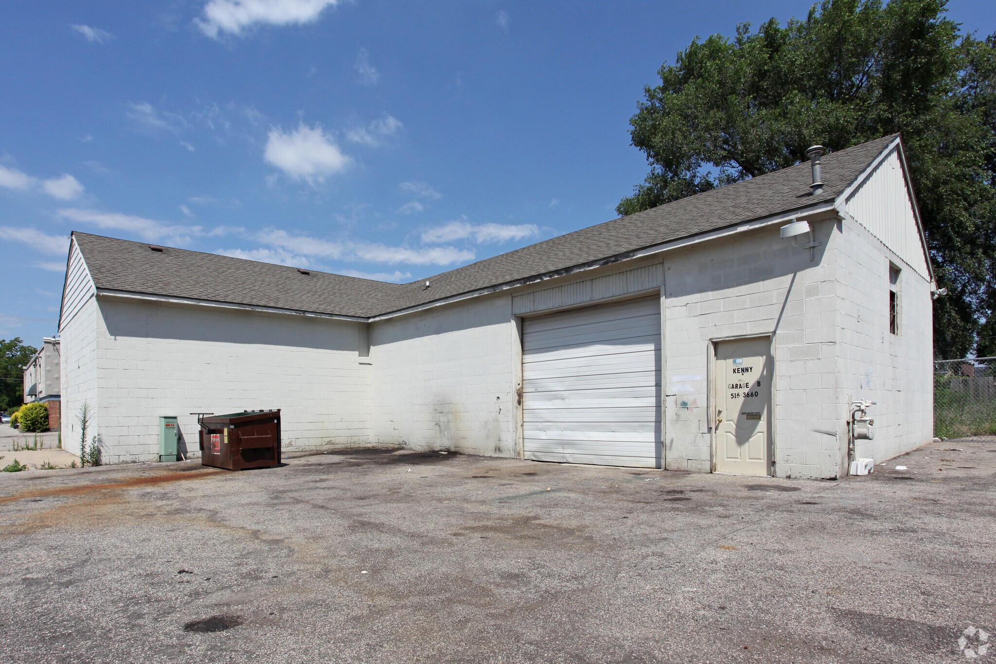 27 Sluyter St SE, Grand Rapids, MI à vendre Photo principale– Image 1 sur 4