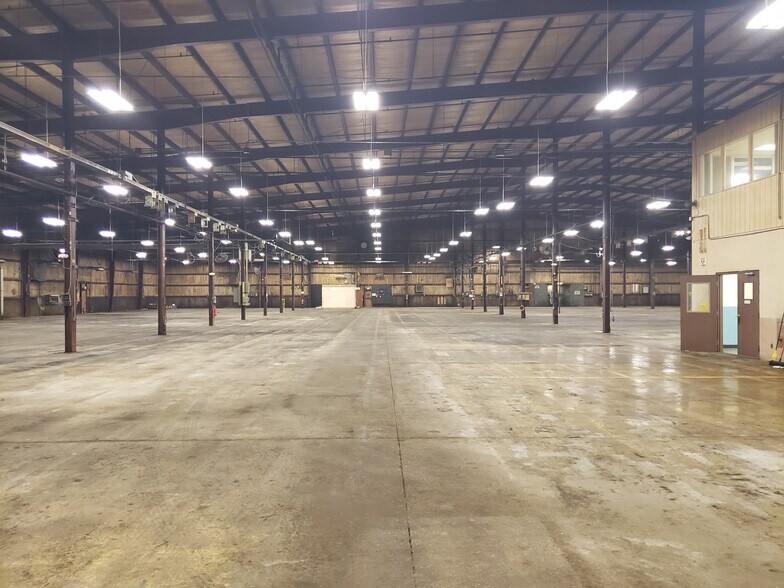 4600 S Lewis Blvd, Sioux City, IA à louer - Photo intérieure – Image 2 sur 6