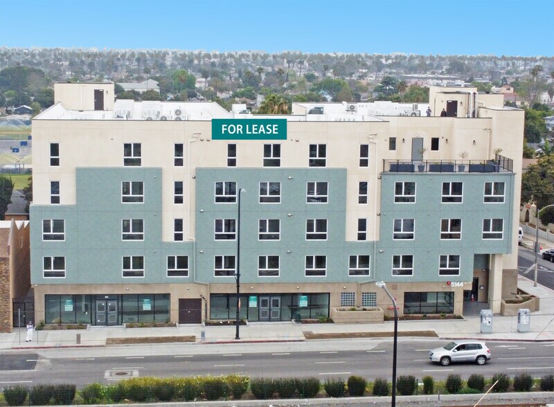 5144 Crenshaw Blvd, Los Angeles, CA à louer - Photo de l’immeuble – Image 2 sur 11