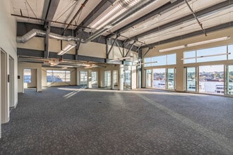 2284-2360 W Commodore Way, Seattle, WA à louer Photo intérieure– Image 1 sur 6