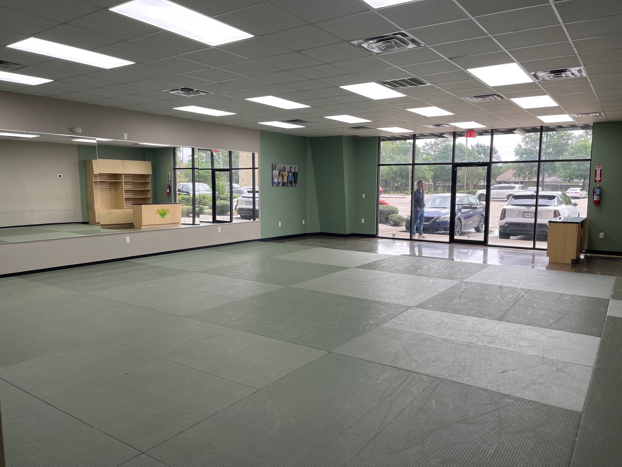 13107-13141 W Lake Houston Pky, Houston, TX à louer Photo intérieure– Image 1 sur 12