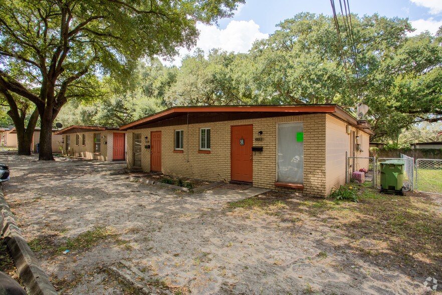 8728 N 48th St, Tampa, FL à vendre - Photo principale – Image 1 sur 2