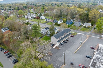 642 Stafford Ave, Bristol, CT - Vue aérienne vue de carte - Image1