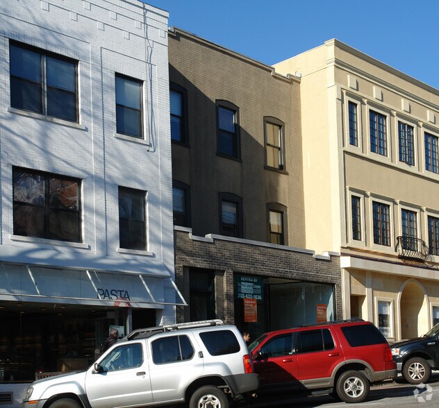 42-44 Greenwich Ave, Greenwich, CT à vendre - Photo principale – Image 1 sur 15