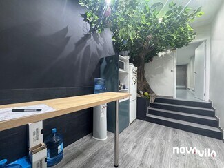 Plus de détails pour Local commercial à vendre