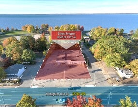 4562 W Houghton Lake Dr, Houghton Lake, MI - Vue aérienne  vue de carte - Image1