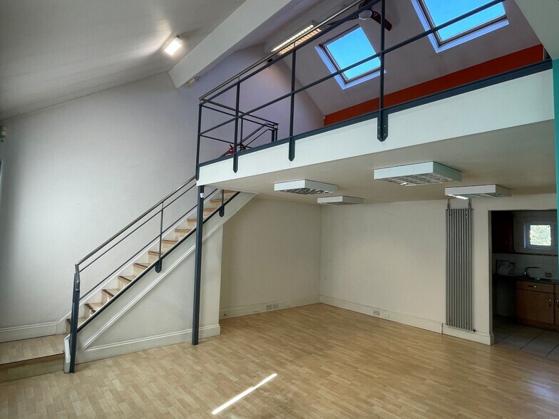 102 High St, Berkhamsted à vendre - Photo de l’immeuble – Image 2 sur 5