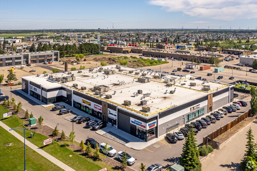 931-1079 Parsons Rd SW, Edmonton, AB à vendre - Aérien – Image 2 sur 3