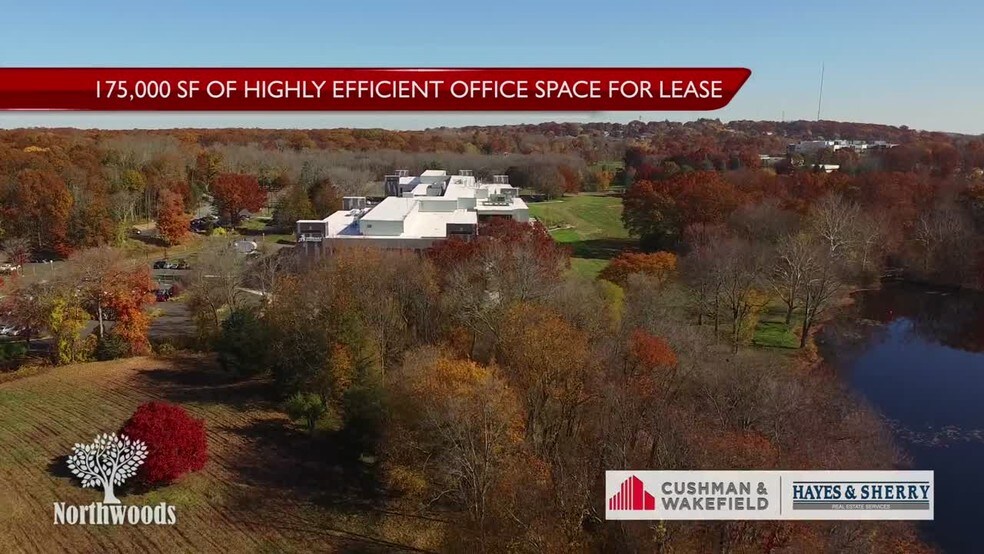 1301 Atwood Ave, Johnston, RI à louer - Vidéo sur l’annonce professionnelle – Image 2 sur 7