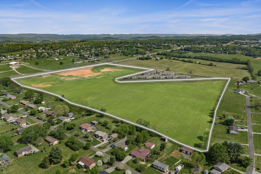 7425 W Andrew Johnson Hwy, Talbott, TN à vendre - Photo principale – Image 1 sur 12