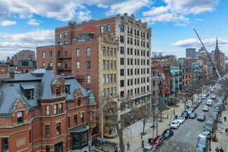 Plus de détails pour 137-141 Newbury St, Boston, MA - Bureau à louer