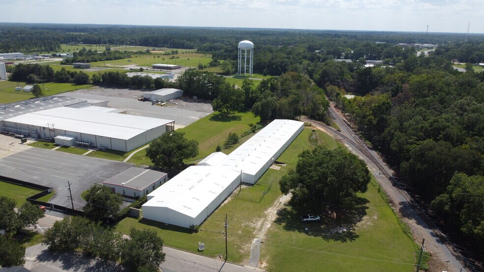 404 S Shelfer St, Quincy, FL à louer - Photo de l’immeuble – Image 2 sur 28