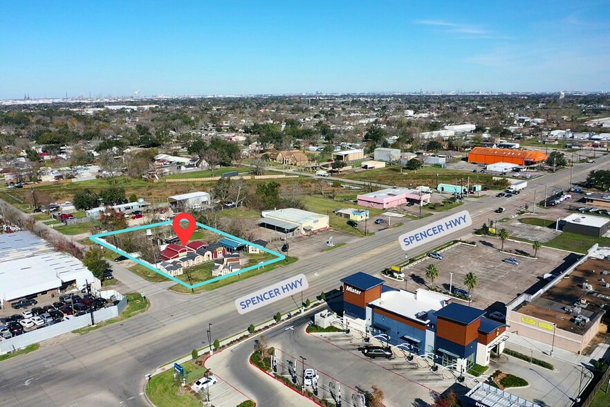 5803 Spencer Hwy, Pasadena, TX à vendre - Photo de l’immeuble – Image 2 sur 8