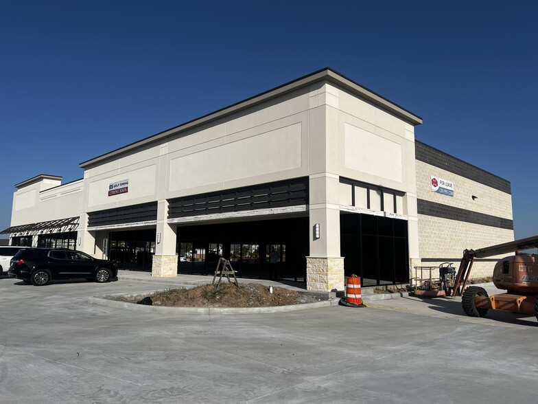NEC of Meridian Pky, Manvel, TX à louer - Photo de l’immeuble – Image 2 sur 5