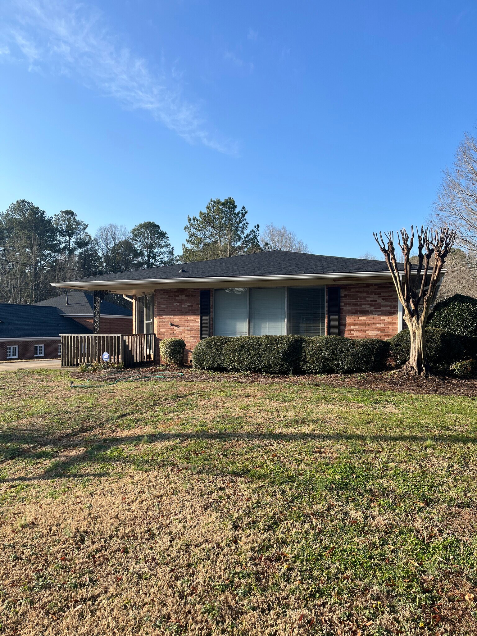 1327 Ebenezer Rd, Rock Hill, SC à louer Photo de l’immeuble– Image 1 sur 20