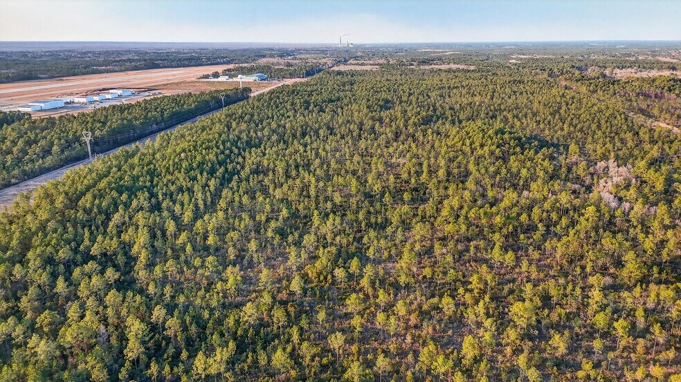 Saracennia Rd, Moss Point, MS à vendre - Photo de l’immeuble – Image 2 sur 13