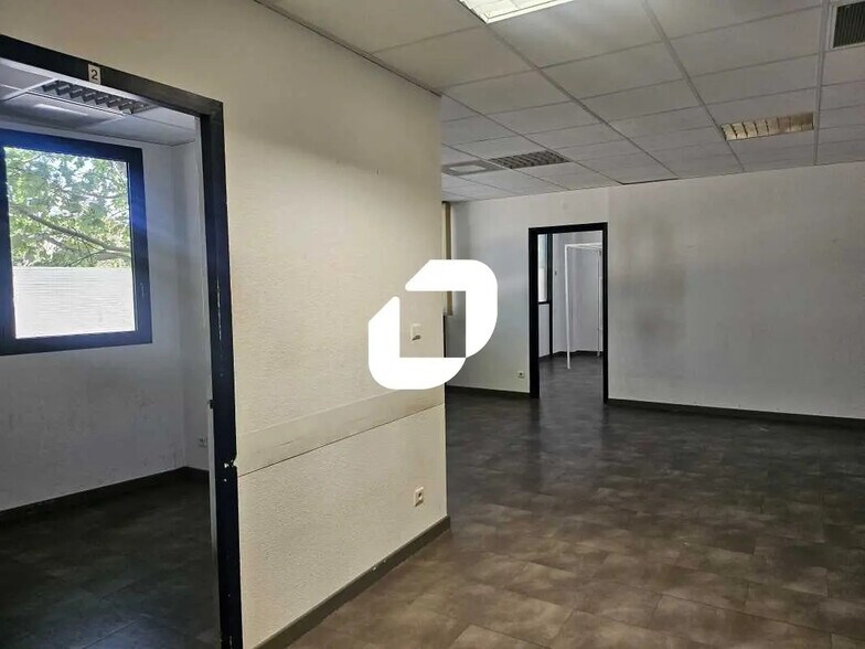 Bureau dans Montpellier à louer - Photo de l’immeuble – Image 2 sur 6
