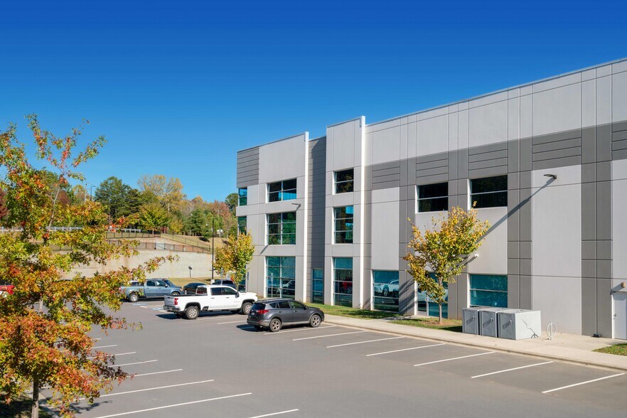 10137 Horton Rd, Charlotte, NC à louer - Photo de l’immeuble – Image 3 sur 6