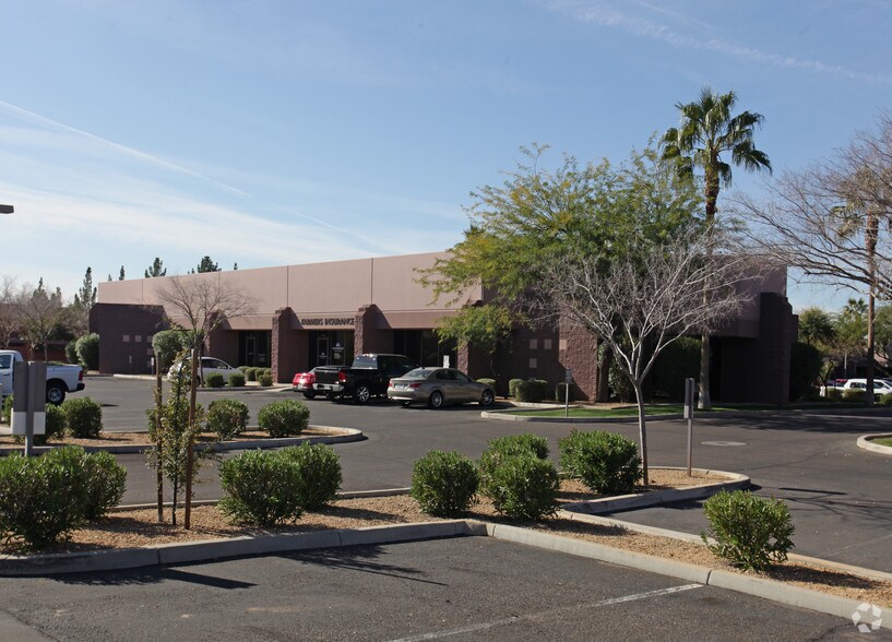 17235 N 75th Ave, Glendale, AZ à louer - Photo de l’immeuble – Image 2 sur 7