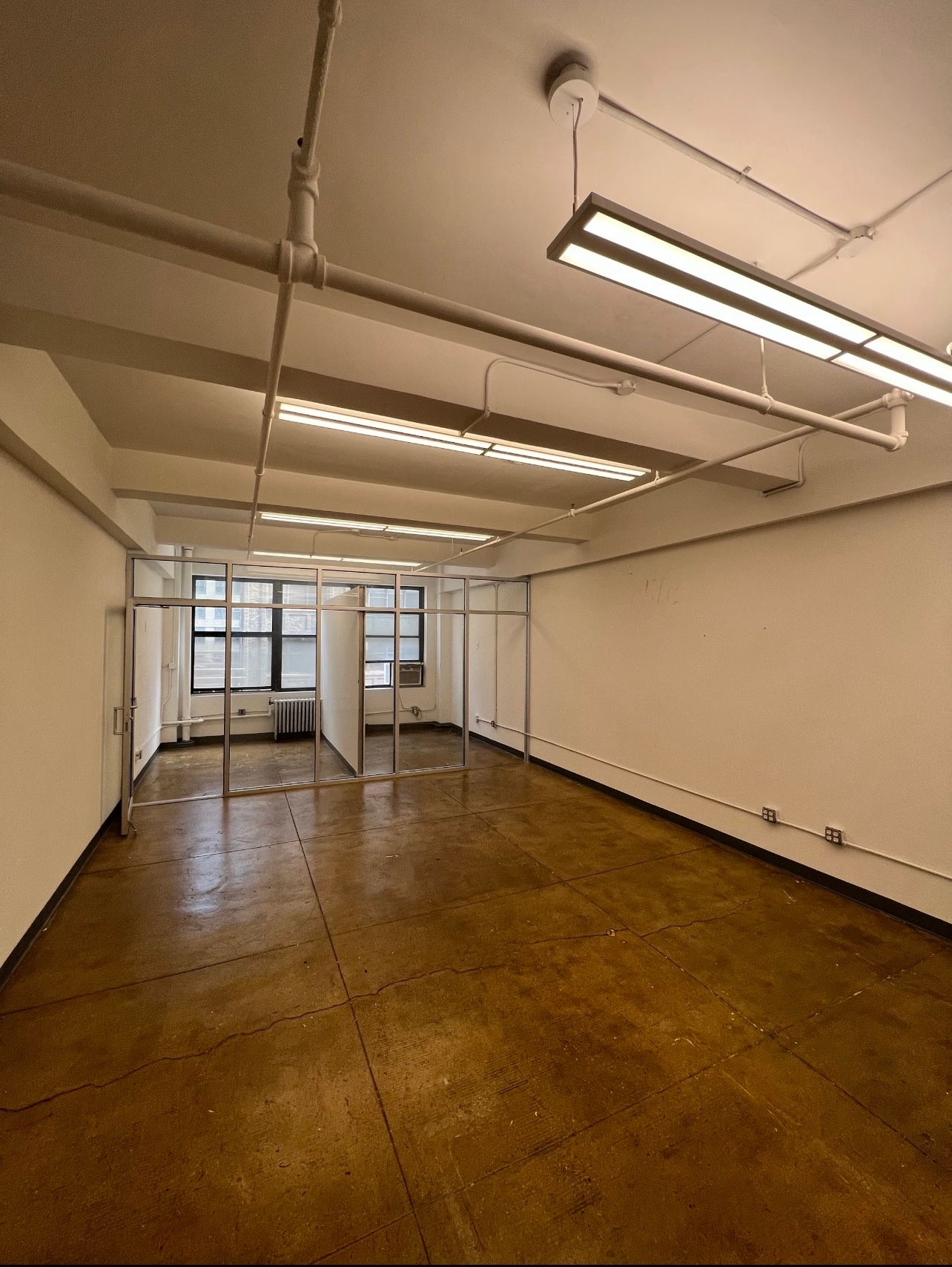 330 W 38th St, New York, NY à louer Photo intérieure– Image 1 sur 1