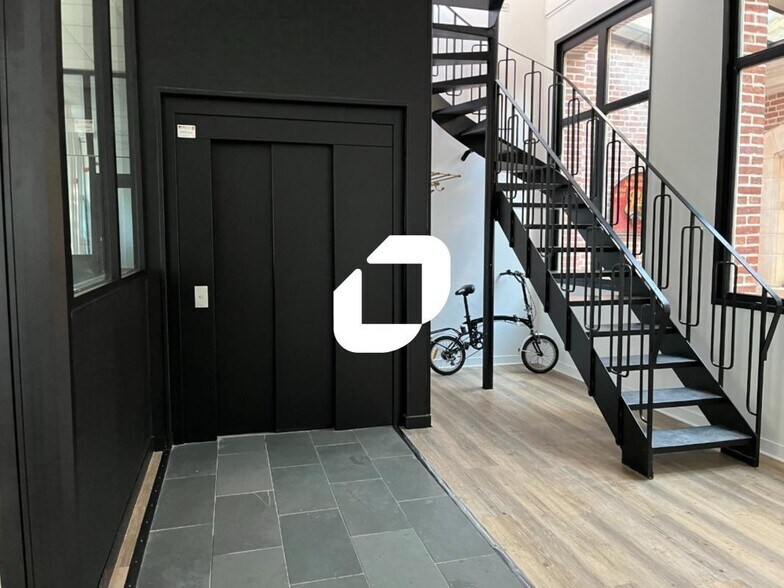 17 Rue Du Nouveau Siècle, Lille à vendre - Photo intérieure – Image 3 sur 22