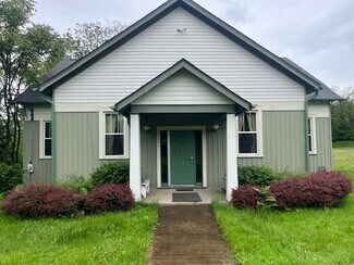 Plus de détails pour 2802 Conway Wallrose Rd, Baden, PA - Spécialisé à vendre