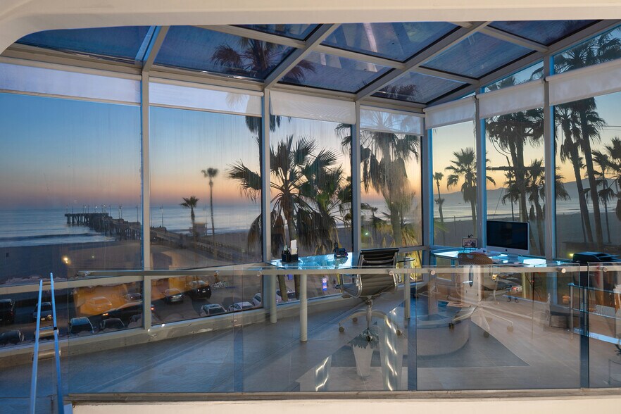3111 Ocean Front Walk, Marina del Rey, CA à vendre - Photo intérieure – Image 3 sur 51
