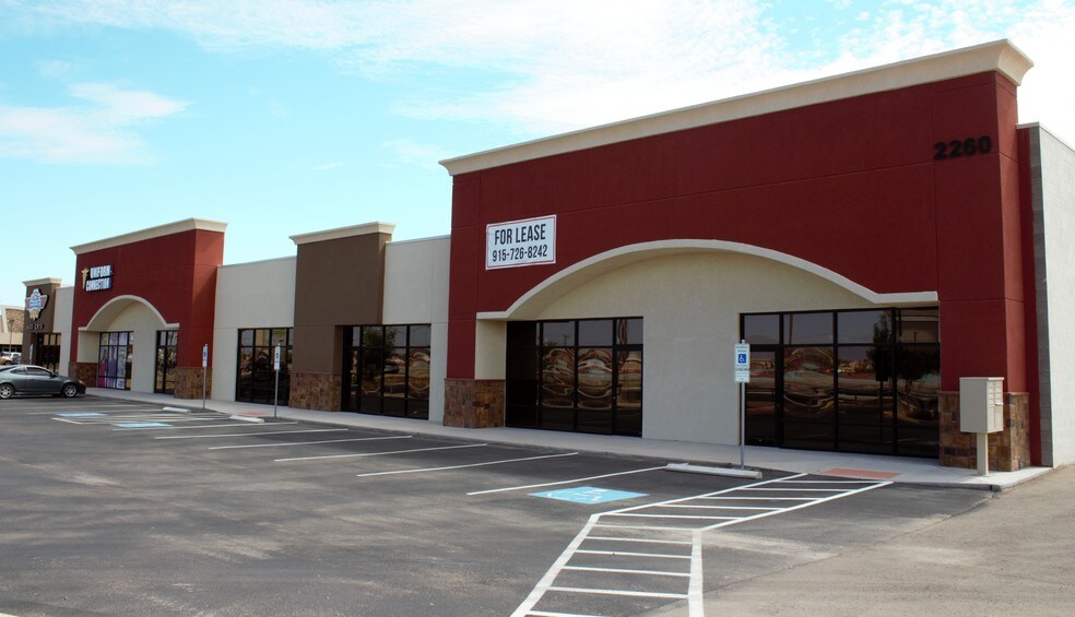2200 Joe Battle Blvd, El Paso, TX à louer - Photo de l’immeuble – Image 2 sur 8