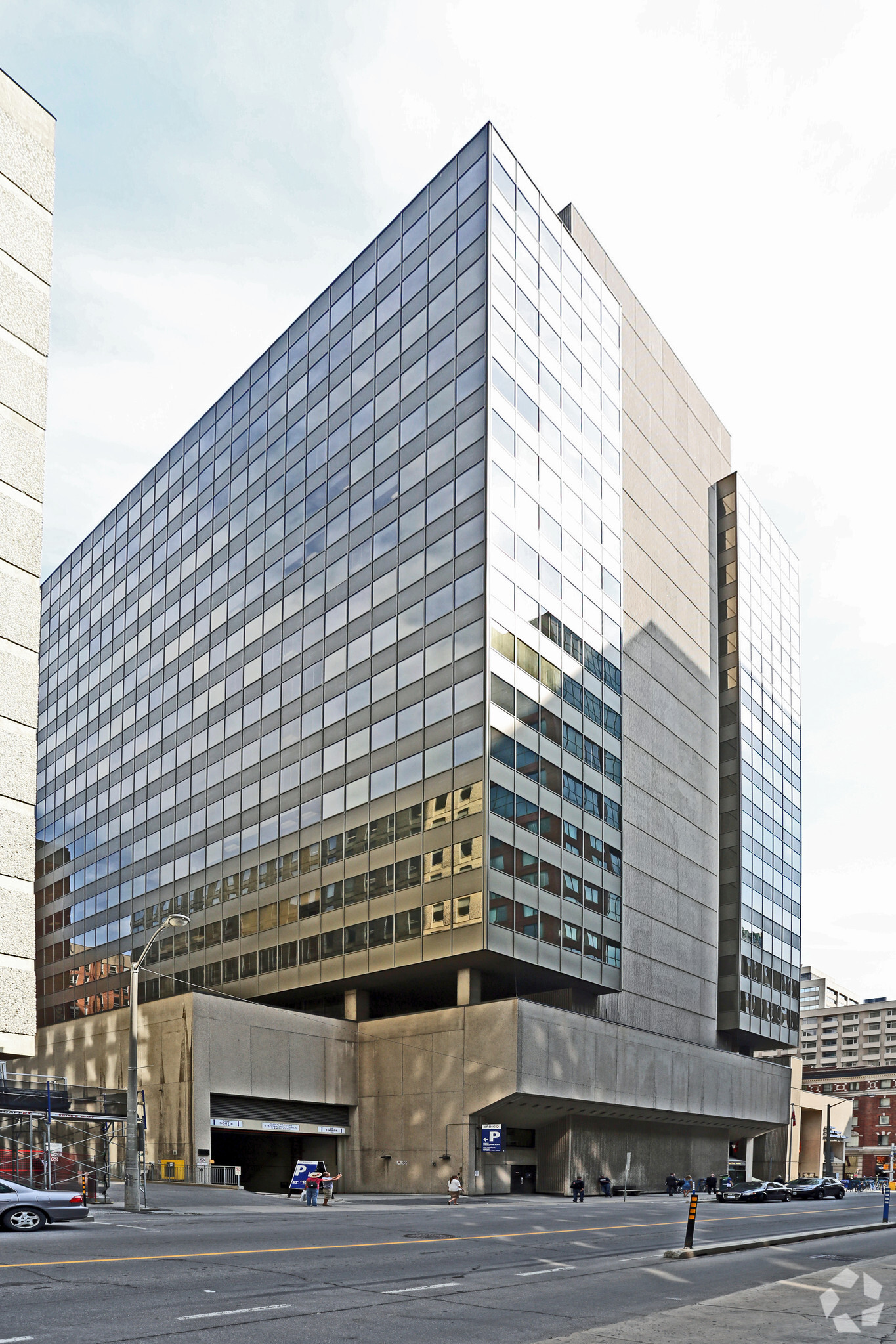 120 Metcalfe St, Ottawa, ON à louer Photo principale– Image 1 sur 10