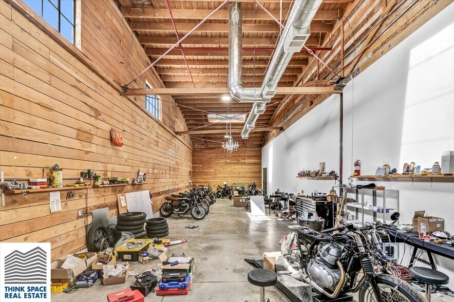 3364-3386 E Olympic Blvd, Los Angeles, CA à louer - Photo de l’immeuble – Image 2 sur 4