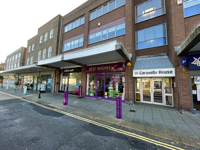 17-19 Goring Rd, Worthing à louer - Photo de l’immeuble – Image 2 sur 28