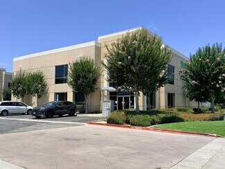 Plus de détails pour 15278 El Prado Rd, Chino, CA - Industriel/Logistique à louer