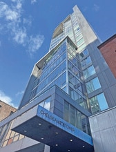 543-545 W 25th St, New York, NY à louer Photo de l’immeuble– Image 2 sur 11