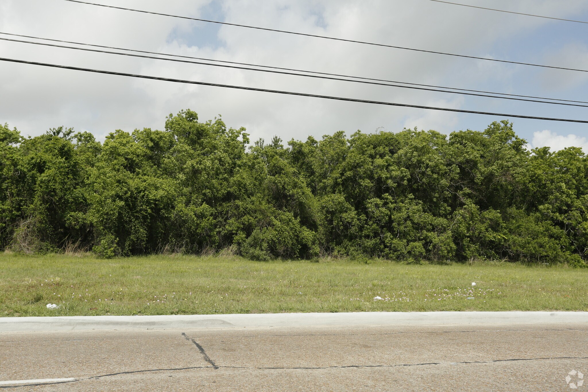 N Main St, Baytown, TX à vendre Photo principale– Image 1 sur 4