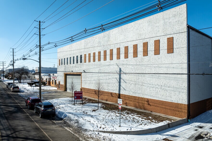 801 E Linden Ave, Linden, NJ à louer - Photo de l’immeuble – Image 1 sur 9