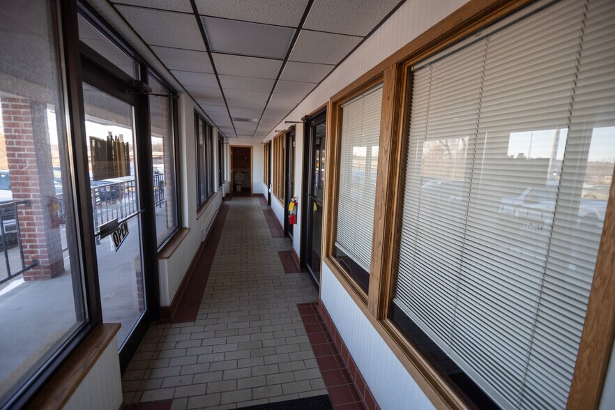 539 Broadway St N, Menomonie, WI à louer - Photo de l’immeuble – Image 3 sur 7