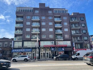 Plus de détails pour 4142 College Point Blvd, Flushing, NY - Bureau/Médical à louer