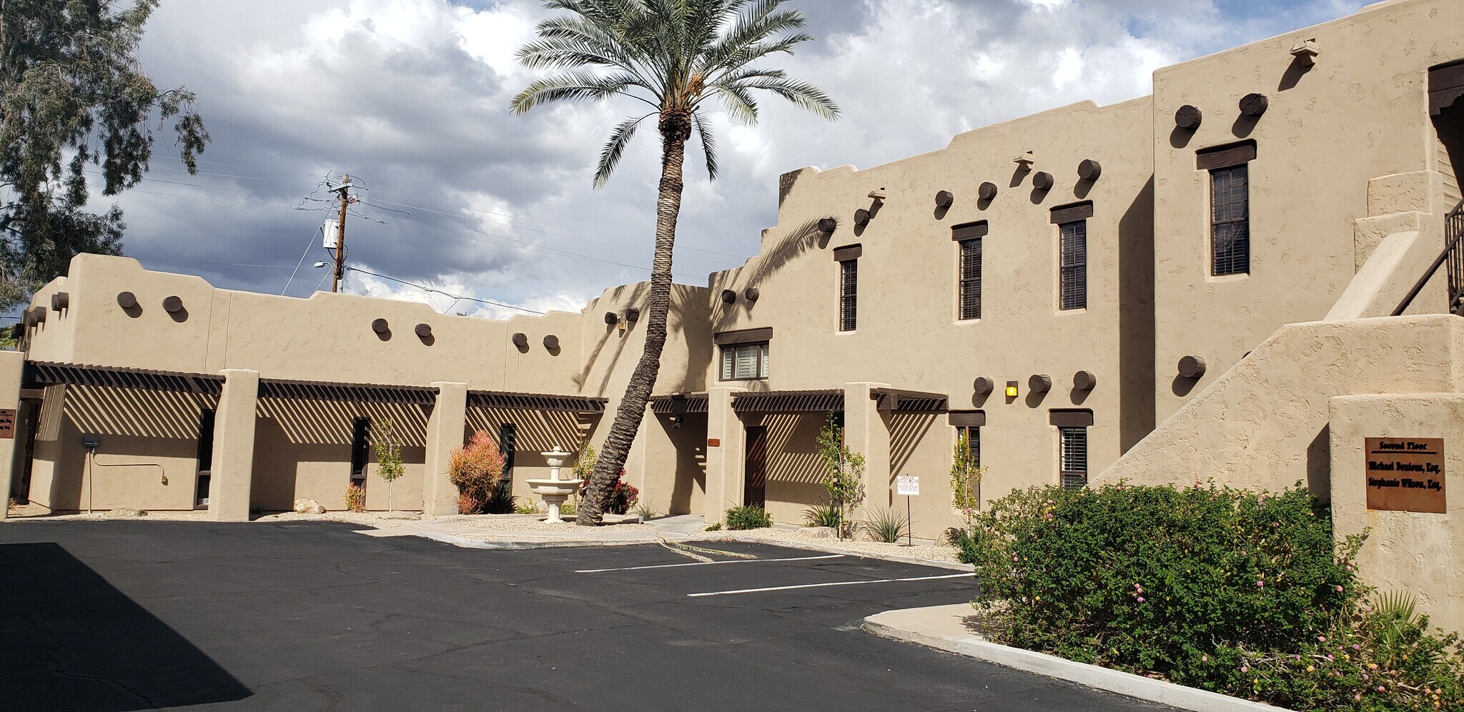 350-354 E Virginia Ave, Phoenix, AZ à louer Photo de l’immeuble– Image 1 sur 5