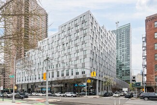 Plus de détails pour 555 W 53rd St, New York, NY - Local commercial à louer