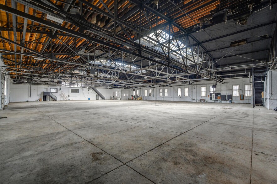 1423 W 59th St, Chicago, IL à louer - Photo de l’immeuble – Image 3 sur 24