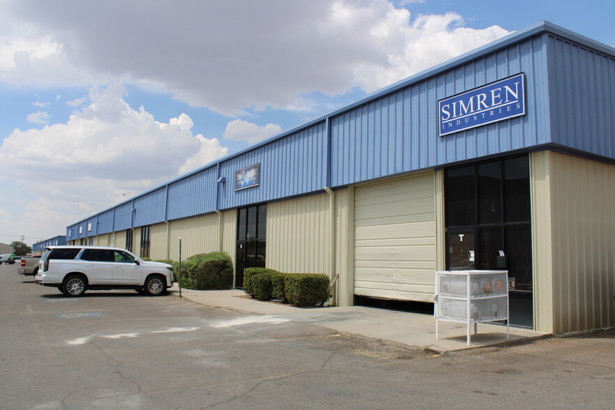1520 Goodyear Dr, El Paso, TX à louer - Photo de l’immeuble – Image 2 sur 5