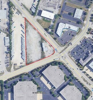 Plus de détails pour 2627 E HIggins Rd, Elk Grove Village, IL - Terrain à louer