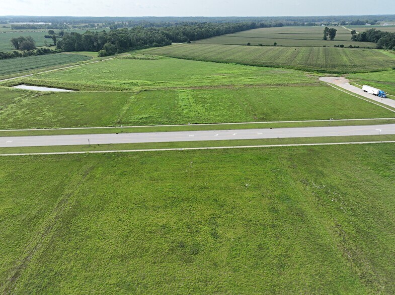 10 Gateway Crossing, Washington, IN à vendre - Aérien – Image 2 sur 10