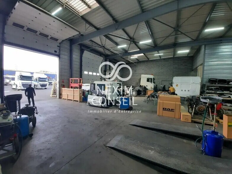 Industriel/Logistique dans Alfortville à louer - Photo de l’immeuble – Image 2 sur 5